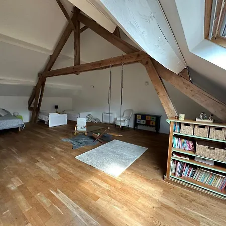 Location Saisonniere Jusqu'a 13 Personnes Villa *