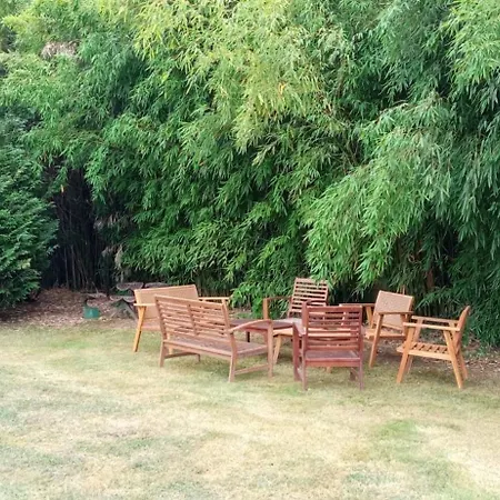 Location Saisonniere Jusqu'a 13 Personnes Compolibat