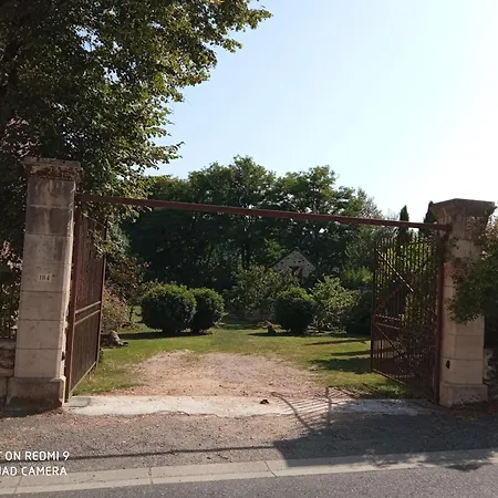 Location Saisonniere Jusqu'a 13 Personnes
