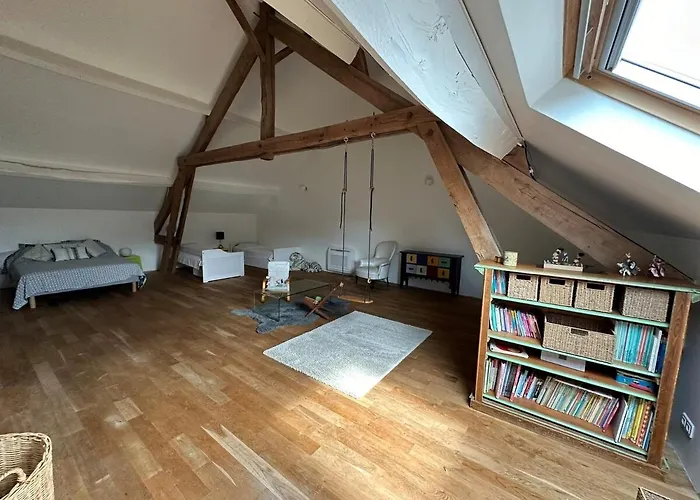 Location Saisonniere Jusqu'a 13 Personnes Villa *